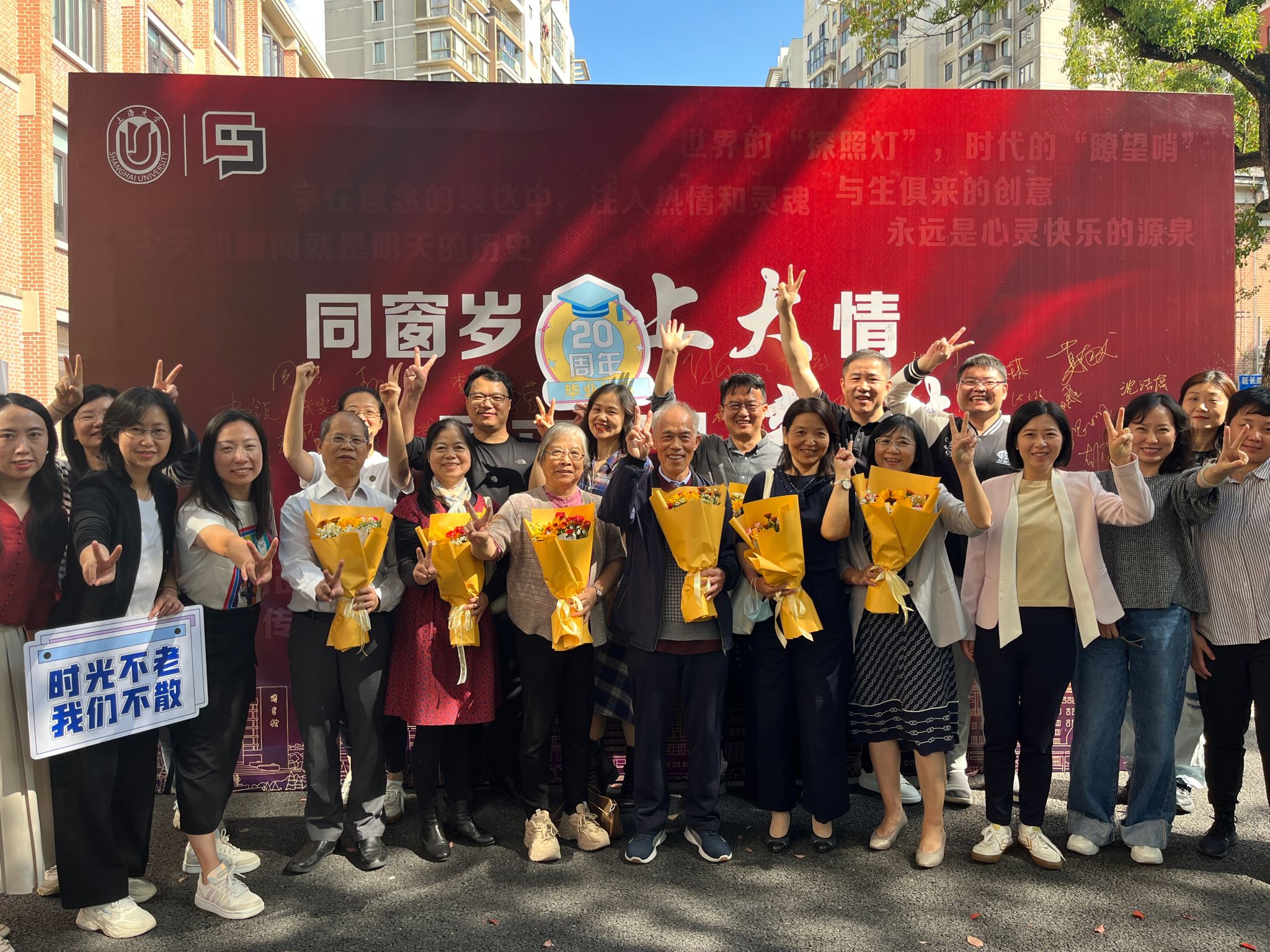 3a6d851f656eb64eeb01408b696bdb9.jpg 3a6d851f656eb64eeb01408b696bdb9.jpg