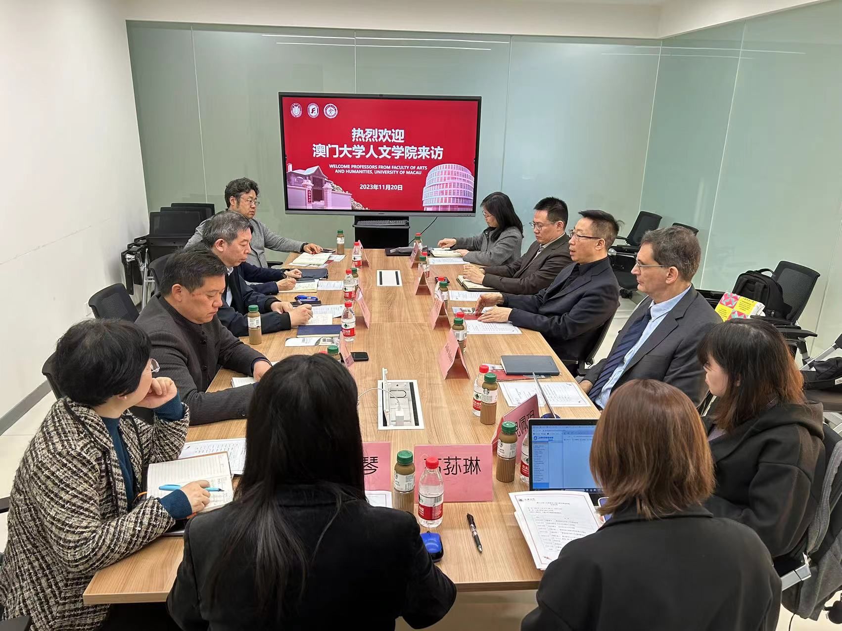 1120-1.jpg 1120-1.jpg